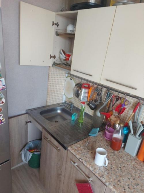 4 года назад решили бюджетно обновить нашу кухню. 02