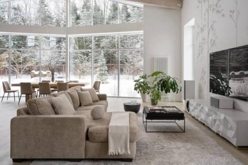 Этот загородный дом - настоящий оазис спокойствия и гармонии. 02