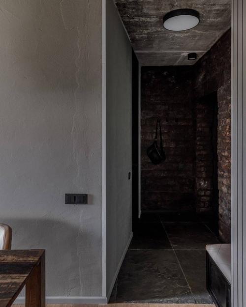 На площади 54 кв. 04