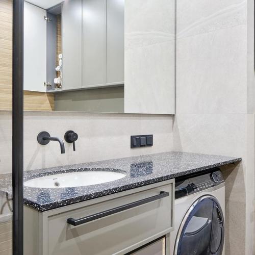 Какую столешницу и умывальник лучше для ванной комнаты выбрать? 04