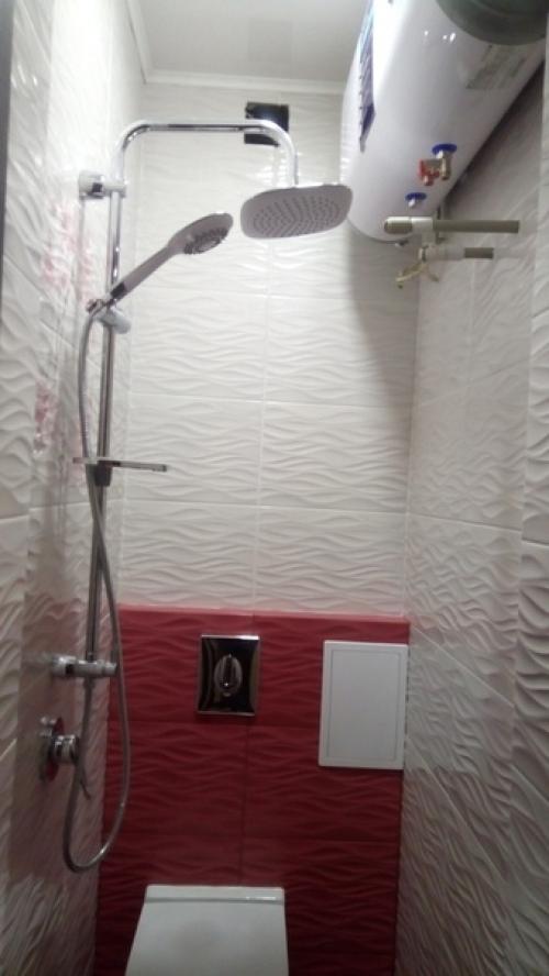 Не хотел бы расписывать много текста, ванной комнаты нет, пришлось искать решение данной проблемы. 08