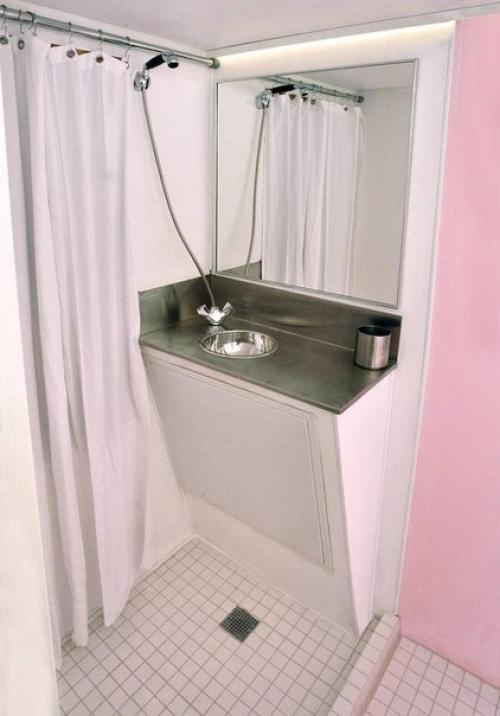 The Toybox Home - так называется мини - дом на колесах, придуманный американскими дизайнерами. 09