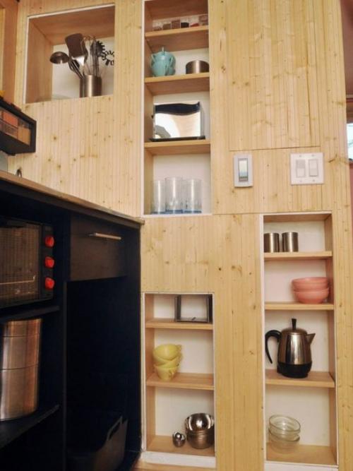 The Toybox Home - так называется мини - дом на колесах, придуманный американскими дизайнерами. 05