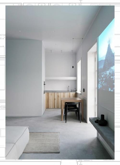 Эта квартира общей площадью 44 м 2 находится в старинном доме в центре Санкт-петербурга, Россия. 01