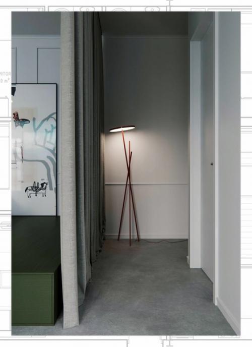 Эта квартира общей площадью 44 м 2 находится в старинном доме в центре Санкт-петербурга, Россия. 02