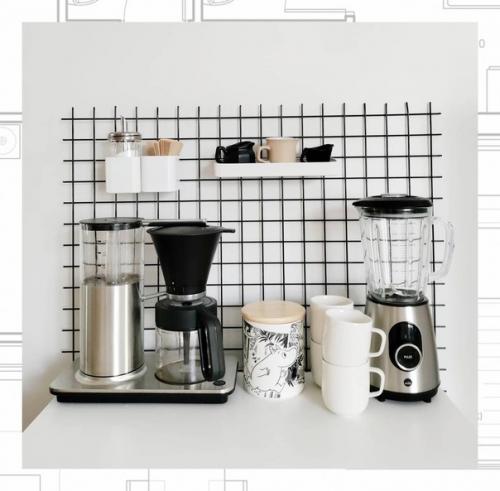 Чтобы оживить интерьер квартиры в скандинавском стиле, дизайнеры используют яркие цветовые акценты. 07