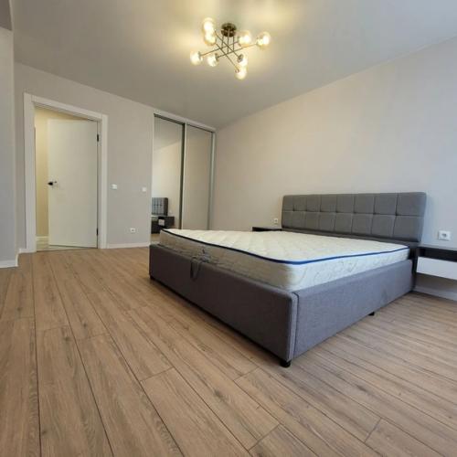 Мы тоже подготовили квартиру для аренды. 03