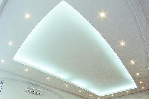 Как визуально поднять потолок; 4 совета эксперта. 01 Как визуально поднять потолок; 4 совета эксперта. 01