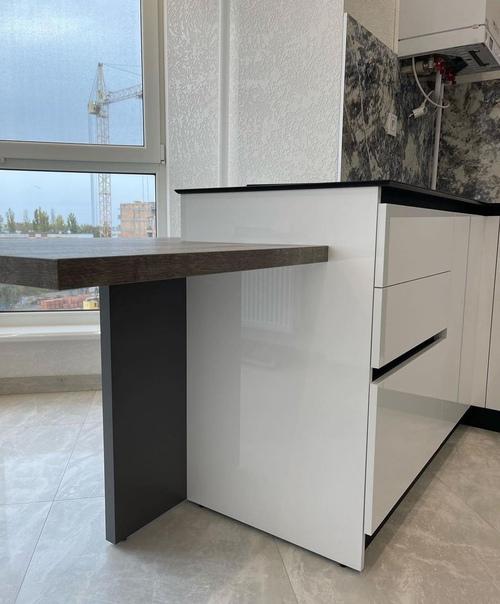 Готова П - образная кухня. 07