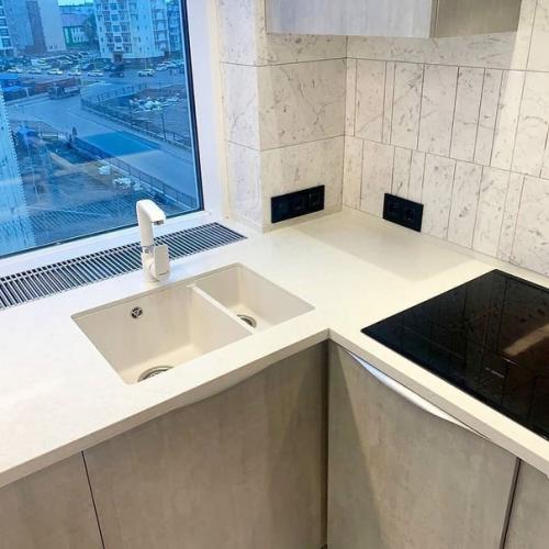 Теперь наша кухня на балконе. 02