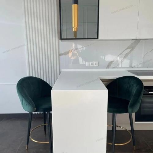 У нас тоже есть чем похвастаться. 02