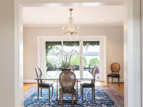 Одна из самых высокооплачиваемых актрис современности - Скарлетт йоханссон - недавно приобрела небольшой загородный дом близ реки гудзон. 03