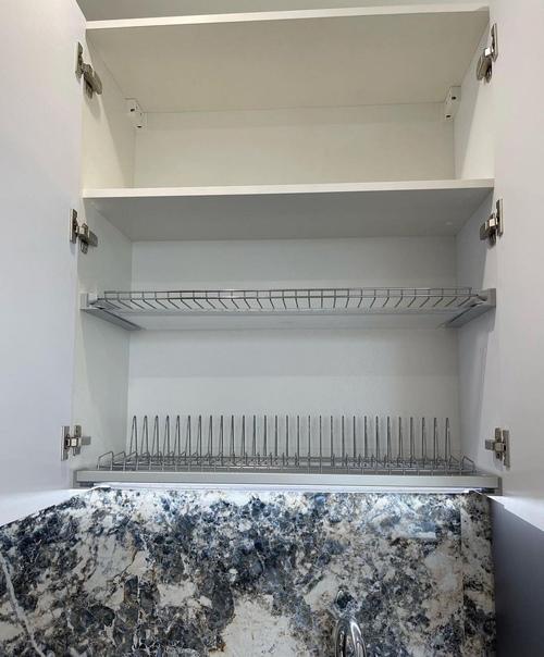 Готова П - образная кухня. 08