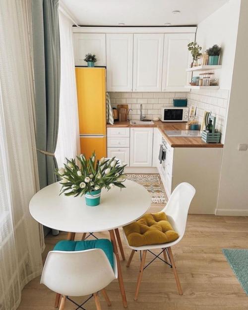 Стильная хрущевка.  Лишний раз убеждаюсь: главное в жилье - уют, а не строгое следование последним трендам и бег за люксовой отделкой. 04