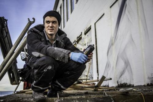 Работы уличного художника Guido Van Helten? 04