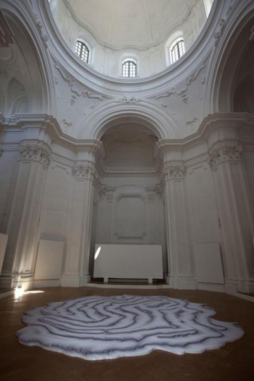 Угадайте, из чего сделан этот ковер? 02