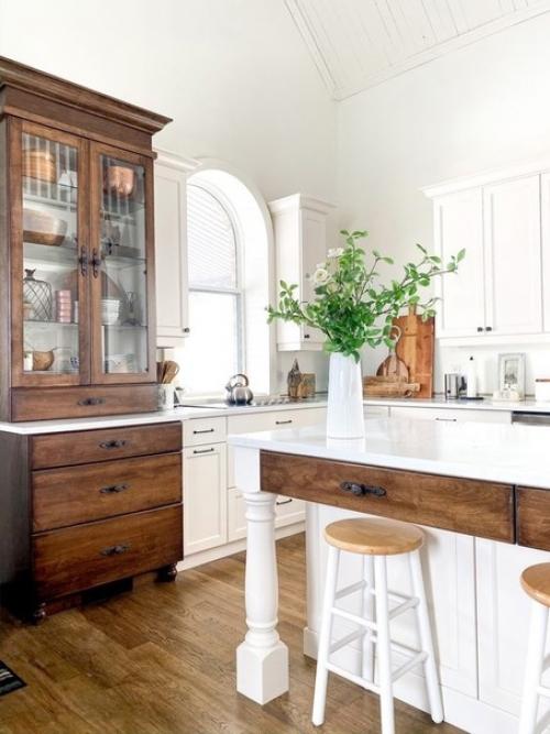 Очень мне нравится эта идея надставок. 06