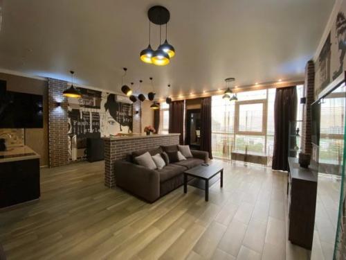 И, хоть площадь квартиры 56 кв. 03