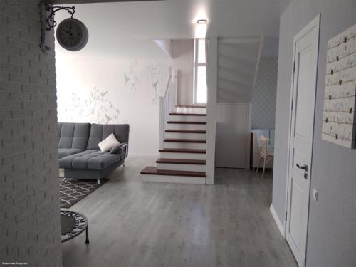 Строительство и отделка закончены. 06