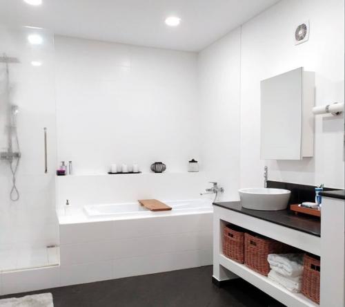 Ванная комната в стиле - минимализм. 04