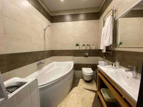 И, хоть площадь квартиры 56 кв. 07