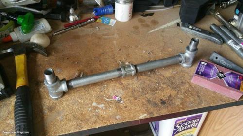 Наверняка все видели такие полки. 03