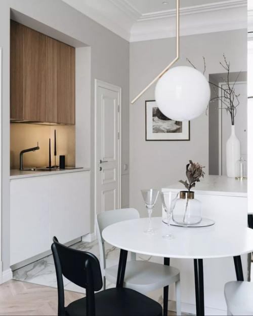 Интерьер квартиры площадью 40 м 2 в старом петербургском доме. 02