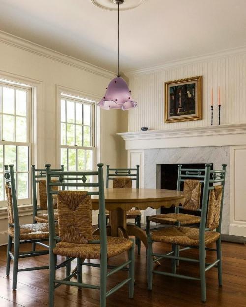 Этот интерьер - гармоничное сочетание уютного шарма старины и удобства современного дома. 03