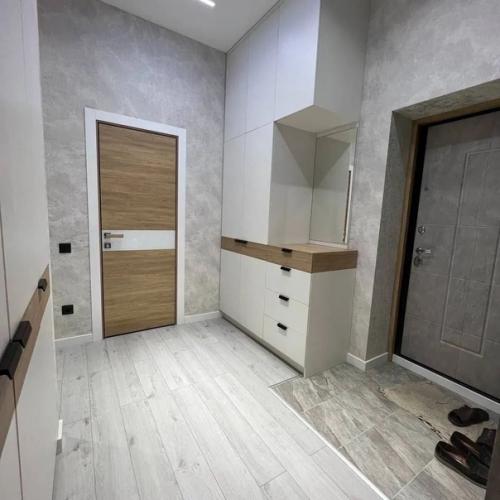 Вложили в квартиру 105. 03