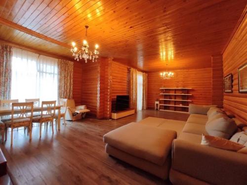 Загородный коттедж для большой семьи. 03