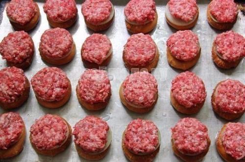 Бублики с фаршем. 06