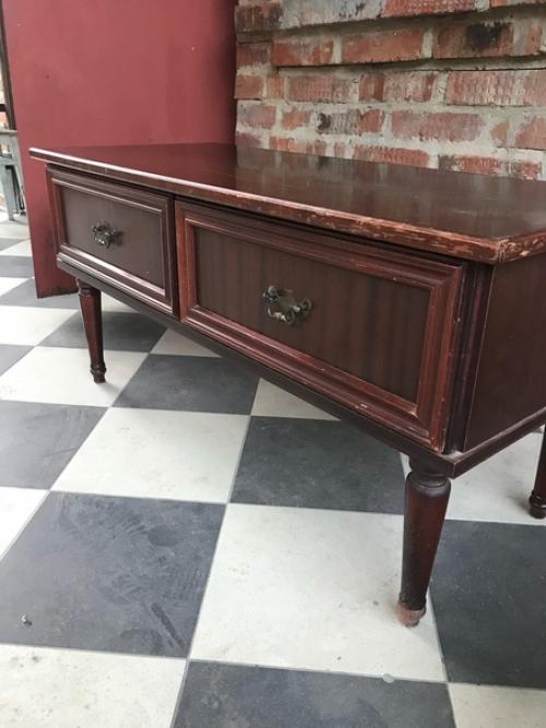 Всем привет.  Это старое польское трюмо приобрела в отличном состоянии. 01