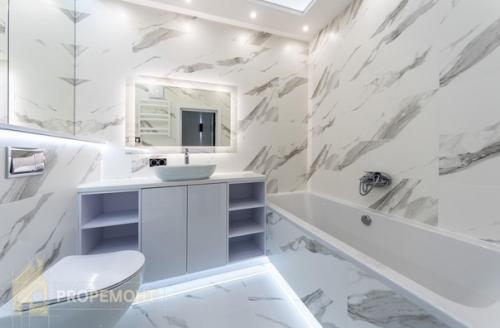 Шикарная двухкомнатная квартира после авторского ремонта. 06