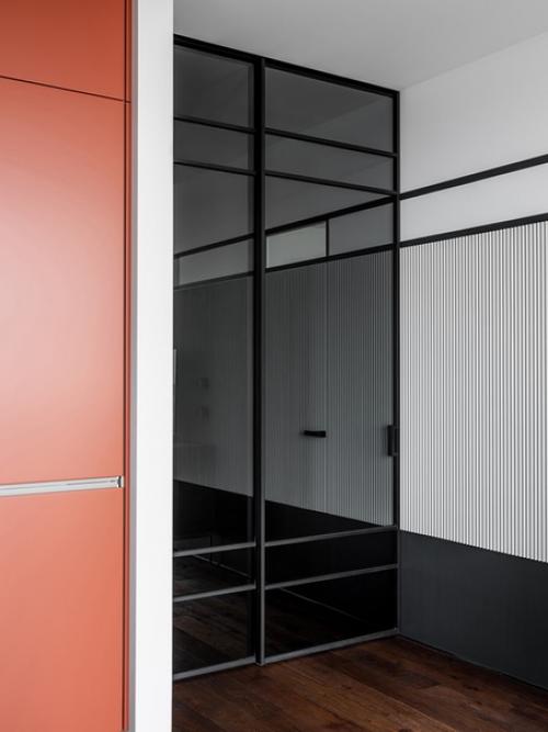 Монохромная квартира 122 м в Тюмени. 01