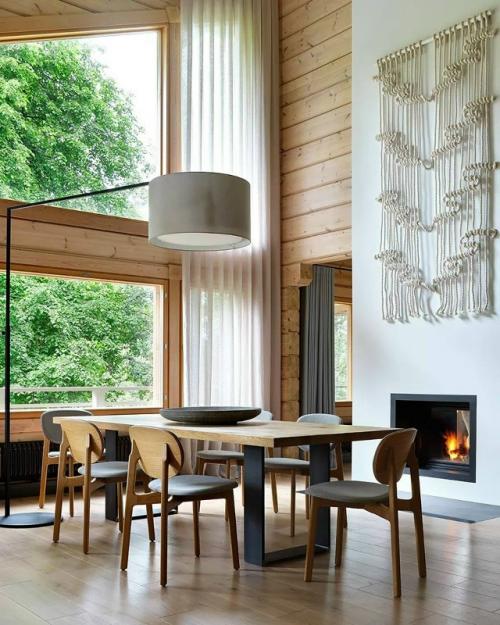 Шикарный загородный дом для комфортной жизни - это пространство, где продумано всё: от архитектуры до мельчайших деталей интерьера. 02