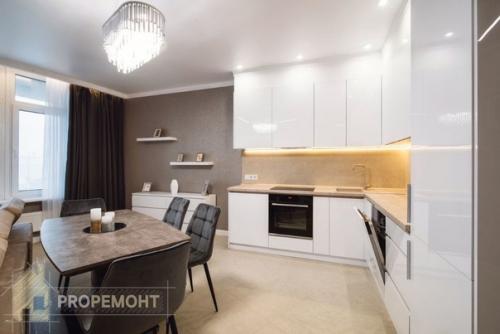 Дизайнерский ремонт.  Работы заняли 5 месяцев. 05