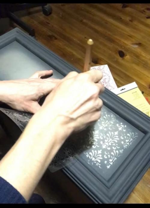 Всем привет.  Это старое польское трюмо приобрела в отличном состоянии. 05