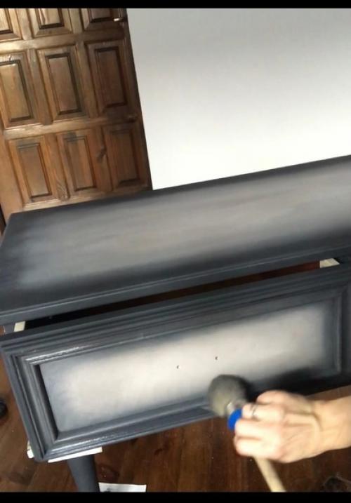 Всем привет.  Это старое польское трюмо приобрела в отличном состоянии. 04