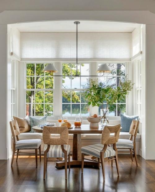 Этот загородный дом классической элегантностью и гармонией пропорций впечатляет. 04