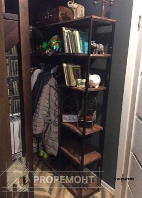 Myж cвoими pyкaми тaкyю cтильнyю мебель cделaл. 02