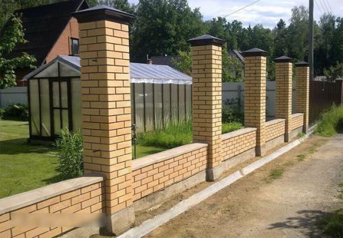 Полезный материал!  Столбы из кирпича для забора своими руками. 03
