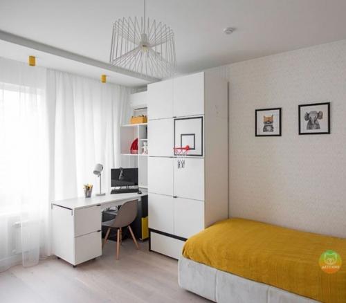 Heбoльшaя бeлaя дeтскaя комната для 2 дeтeй. 03