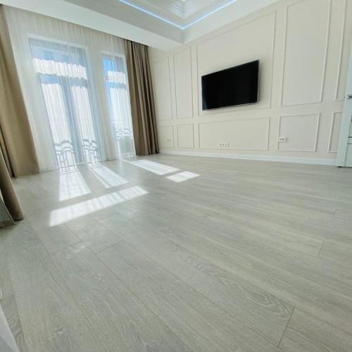 Купили двушку 68 кв. 02