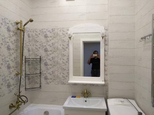 Сталинка.  Ванная комната 1. 8 на 1. 8 м. 04