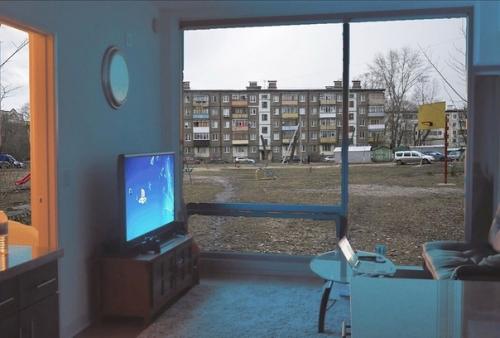 Многие в России хотят остекление в пол. 03