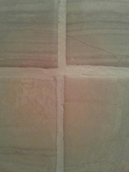 Положили нам плитку и у меня нет слов. 02