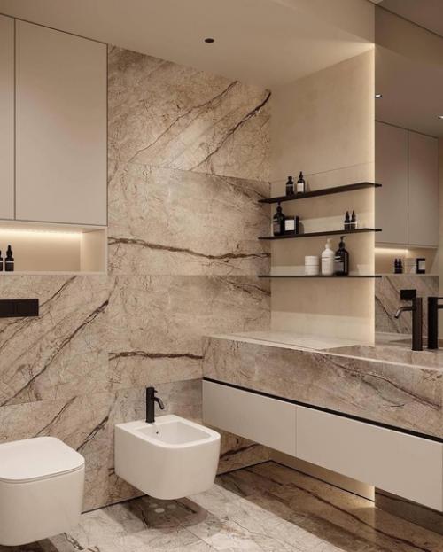 Дизайн санузла в теплых оттенках с интересной фактурой керамогранита. 03