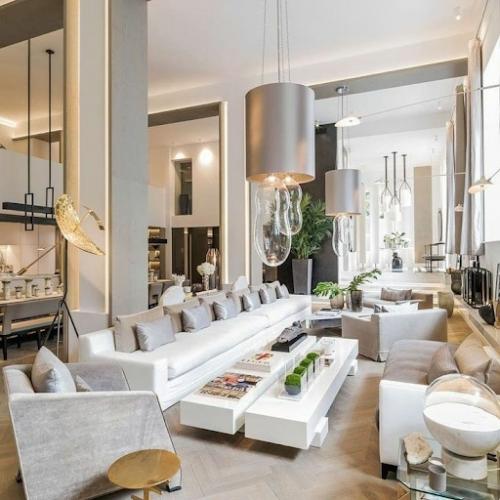 Освещение способно коренным образом изменить атмосферу пространства, больше чем какой-либо другой элемент дизайна. 02