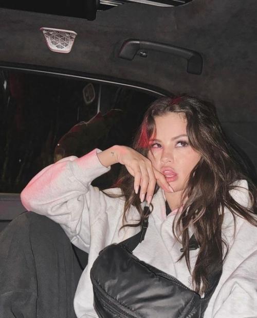 Селена гомес сошла с ума? 01