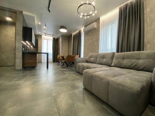 Шикарная 3 к квартира. 05